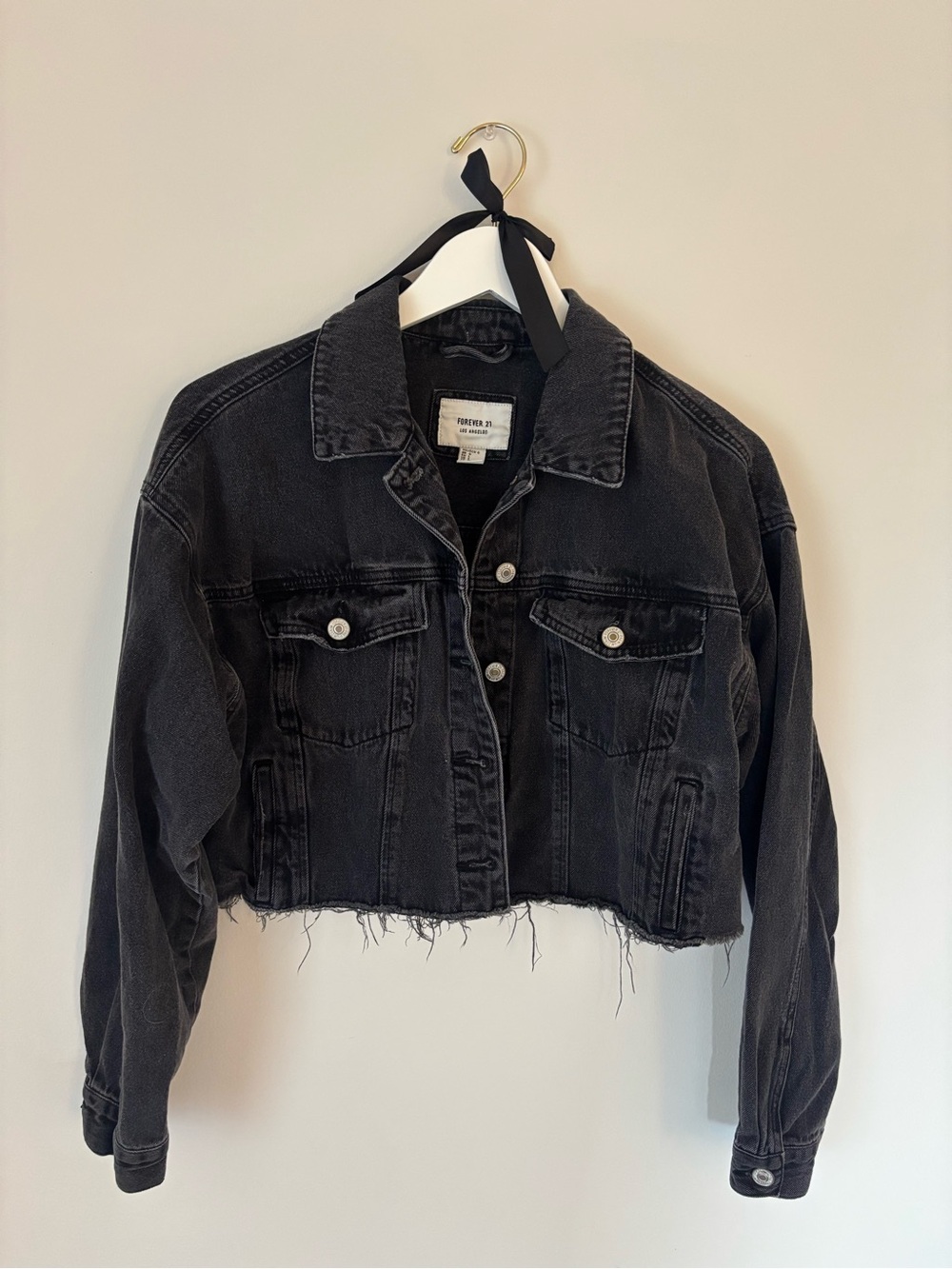 Forever 21 Washed Black Cropped Denim Jacket Raw Frayed Hem